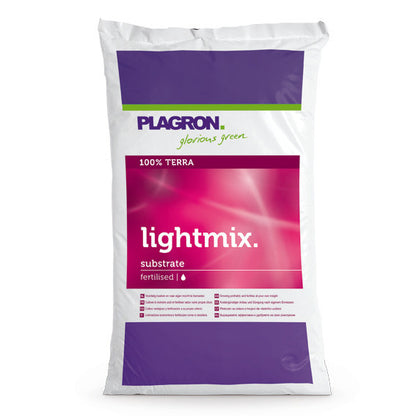 Lightmix 50l bag on white background
